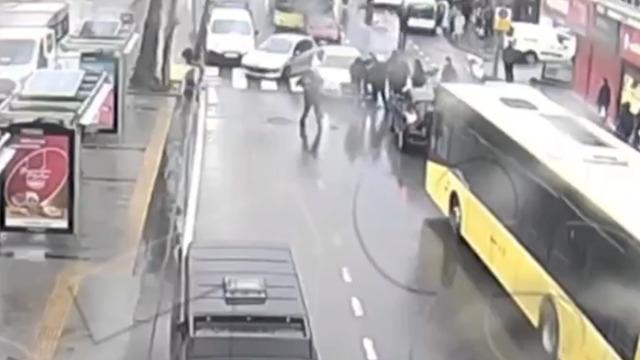 Polis kameradan tespit etti! Beykoz'da trafikte kavga eden 2 kişiye ceza yağdı