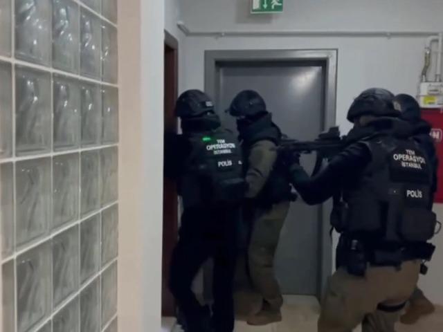 İstanbul'da DEAŞ operasyonu: Yakalandılar