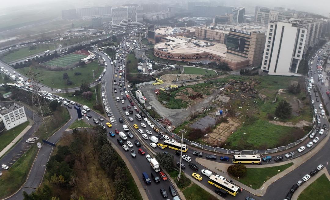Altın  trafiği : Fiyatlar harekete ge&ccedil;irdi, akın ettiler 2