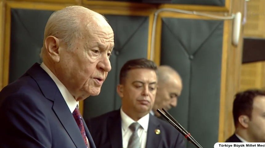 Bah&ccedil;eli yasal adımların sinyalini verdi! "Kimlik siyasetinin sonu yoktur"