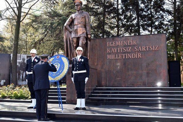 &Ccedil;orlu&rsquo;da 10 Nisan Polis Haftası t&ouml;renle kutlandı 1