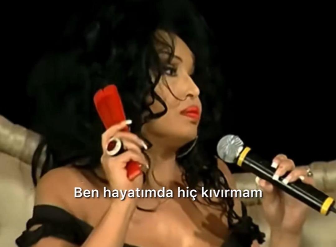 G&uuml;lşen in Erol K&ouml;se nin yakın dostu B&uuml;lent Ersoy a tepkisi yeniden konuşuluyor!  1