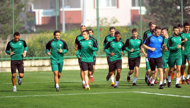 Bursaspor, Mustafa Er yönetiminde çalıştı