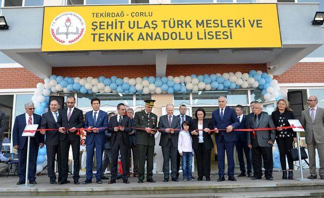 Şehit Pilot Y&uuml;zbaşı Ulaş T&uuml;rk &uuml;n adı lisede yaşayacak 1