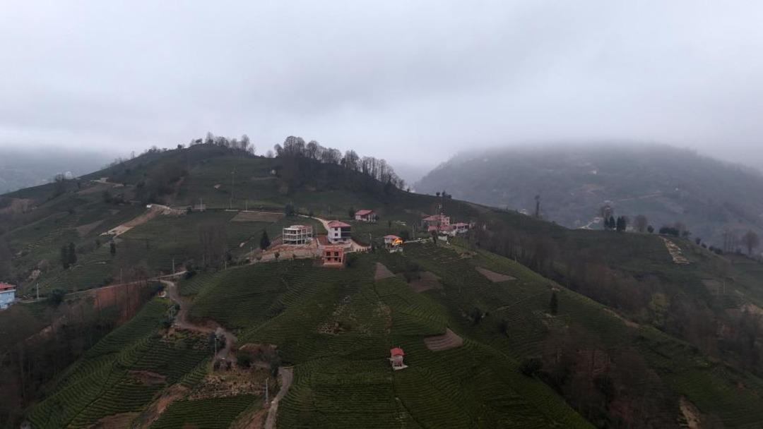 Cumhurbaşkanı Erdoğan&rsquo;a baba ocağında s&uuml;rpriz! G&ouml;r&uuml;nce &ccedil;ok beğenmiş 4