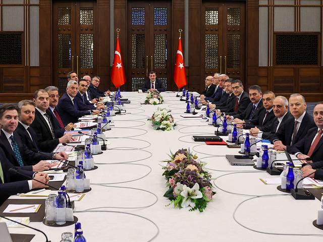 EKK toplantısı sonrası a&ccedil;ıklama: 'T&uuml;rkiye ekonomisi, şoklara karşı dayanıklılığını koruyor'