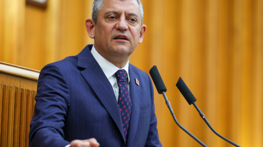 Akaryakıt zamları sonrası CHP lideri &Ouml;zel'den 'KDV' &ouml;nerisi: "Biz olsak b&ouml;yle yapardık"