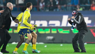 Trabzonspor-Fenerbah&ccedil;e ma&ccedil;ı sonrası yaşanan olaylarla mahkeme kararını a&ccedil;ıkladı! İşte verilen cezalar...