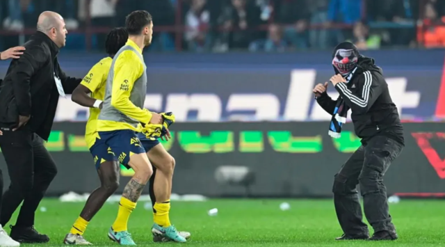 Trabzonspor-Fenerbahçe maçı sonrası yaşanan olaylarla mahkeme kararını açıkladı! İşte verilen cezalar...