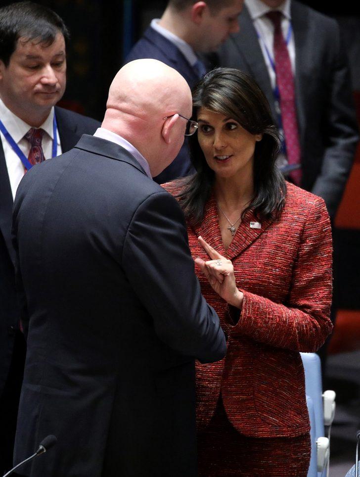 Sarmaş dolaş görüntülendiler! ABD ve Rusya dünyayı mı kandırıyor? G4