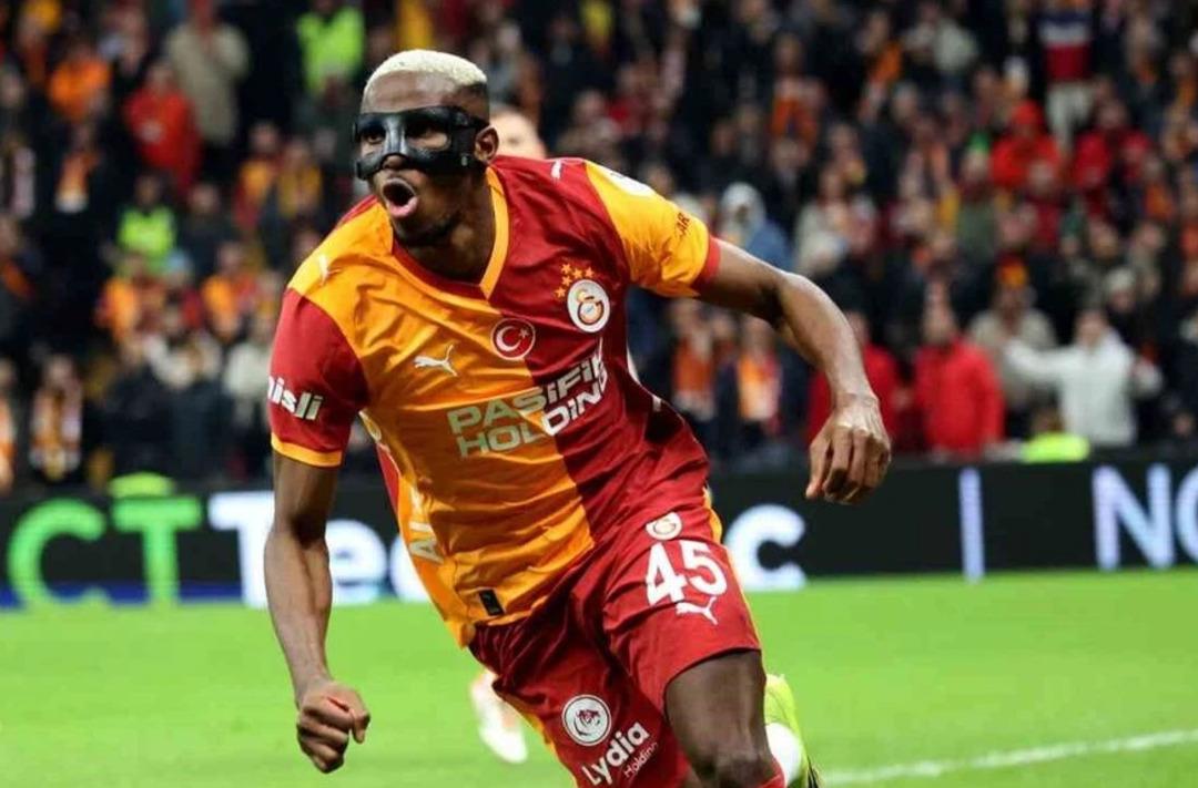 Ameliyat masasından Dursun &Ouml;zbek e tarihi yemin! Osimhen den Fenerbah&ccedil;e derbisi s&ouml;z&uuml;... 1