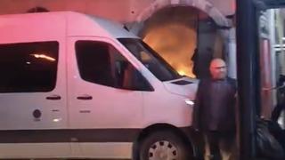 Bursa'da tarihi binada çıkan yangın söndürüldü