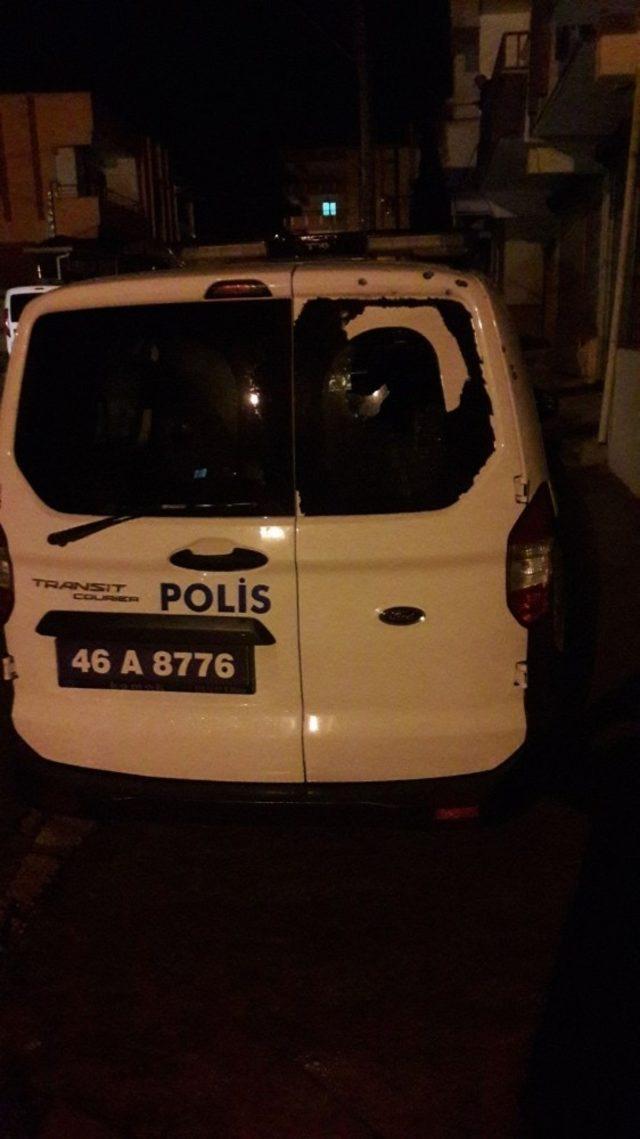 Cinnet getiren kişi polislere ateş açtı