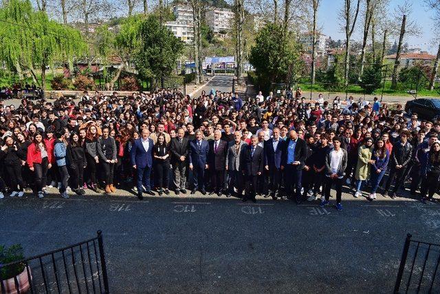 Beyoğlu Belediye Başkanı  Demircan Sarıyer’de öğrencilerle buluştu