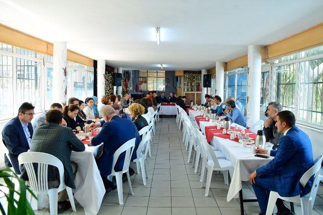 Beyoğlu Belediye Başkanı  Demircan Sarıyer’de öğrencilerle buluştu