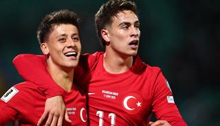 Arda G&uuml;ler'den Romanya ma&ccedil;ı &ouml;ncesi 'Hagi' ve '2002' itirafı: "Ben daha d&uuml;nyada bile yoktum!"