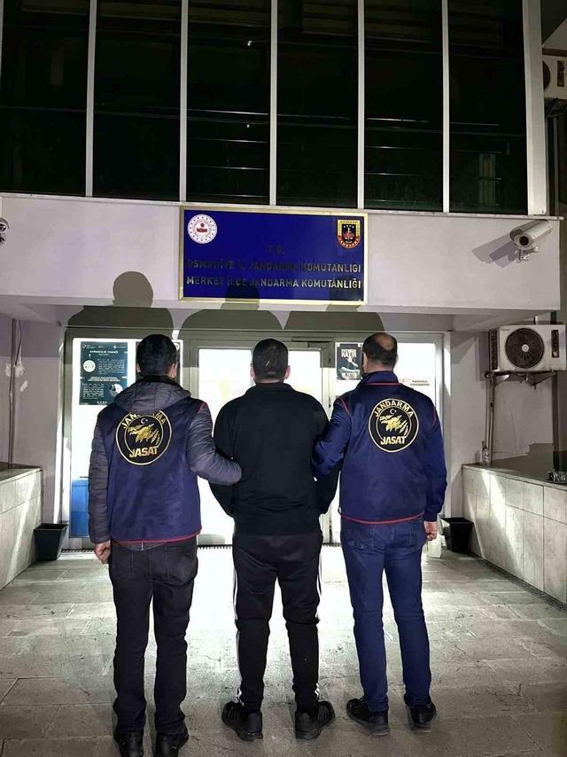 Osmaniye&rsquo;de jandarma bir haftada 109 ş&uuml;pheliyi yakaladı 2