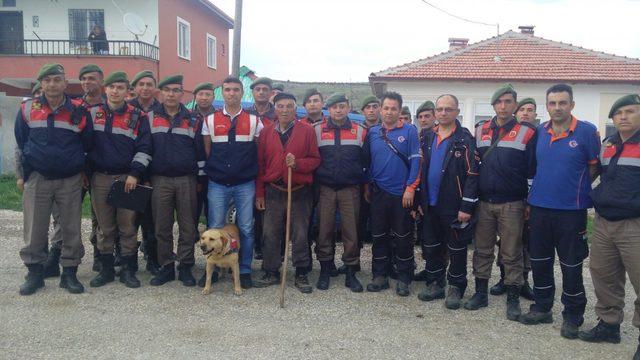 Kaybolan yaşlı adam dağlık arazide bulundu