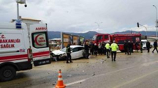 Gaziantep’te tır ile otomobil çarpıştı: 2 yaralı