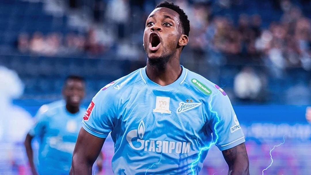 Fenerbah&ccedil;e den ayrıldı, yeni takımında da olmadı! Jhon Duran hayatının şokunu yaşadı 2