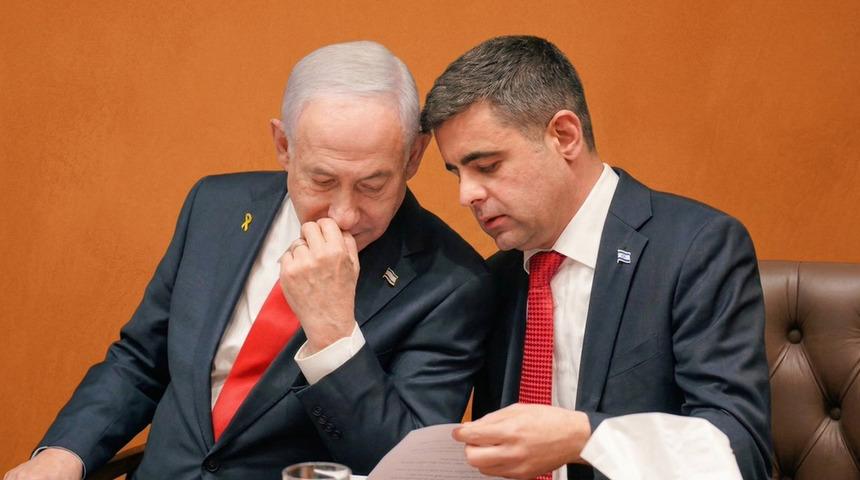 Netanyahu'nun s&ouml;zc&uuml;s&uuml; patlak veren 'ses kaydı' krizinin ardından istifa etti