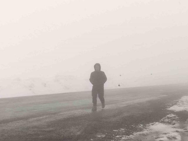 Sahara geçidinde yoğun sis ulaşımı olumsuz etkiliyor 3