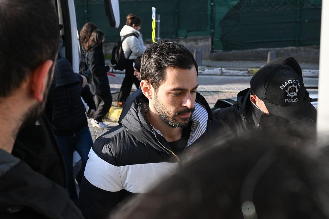 SON DAKİKA! Hakan Sabancı, Kerim Sabancı, Güzide Duran ve Didem Soydan... Ünlü isimler adliyeye sevk edildi 2