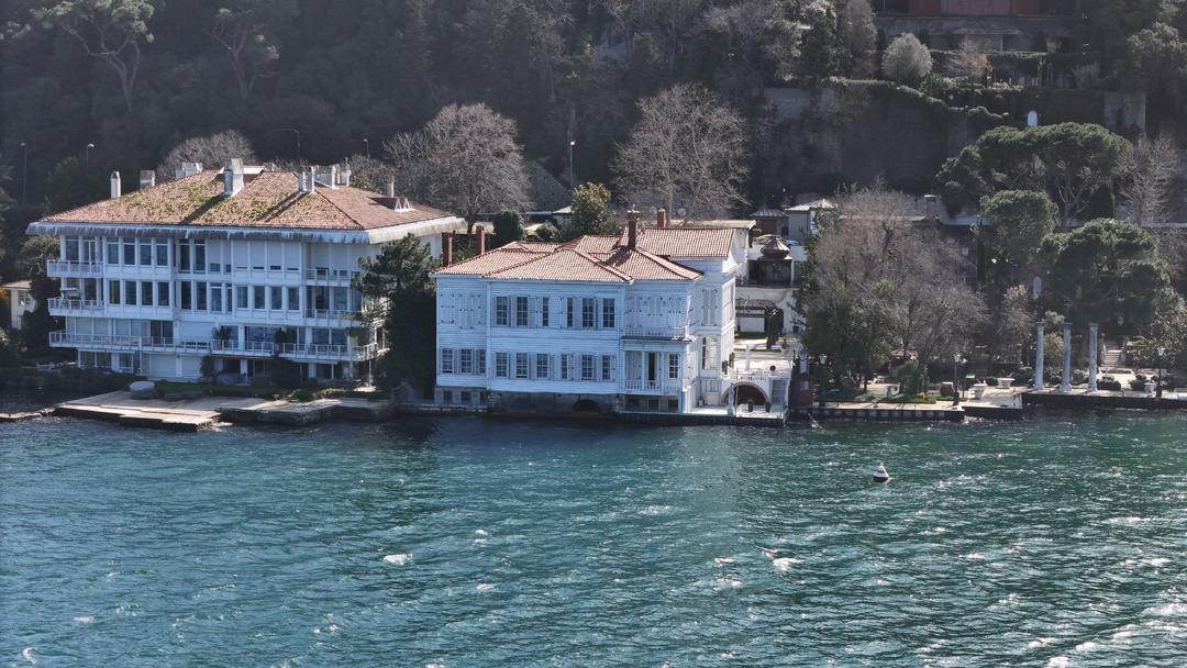 Kurtlar Vadisi nin meşhur yalısı satışa &ccedil;ıktı! Fiyatı dudak u&ccedil;uklattı 3