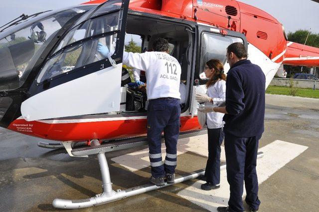 Hava ambulansı Milas’ta prematüre bebek için uçtu