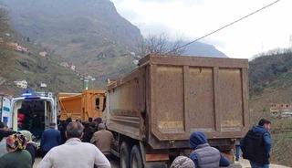 Kamyonun ezdiği kadın bir ay sonra hayatını kaybetti