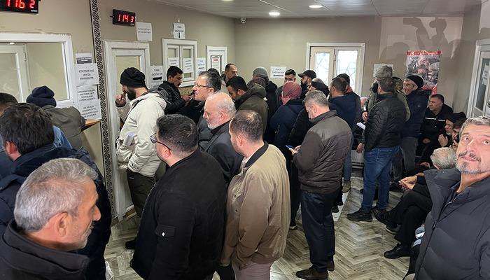 Yoğunluk s&uuml;r&uuml;yor, mesaiye kalıp g&uuml;nde 900 &uuml;retiyorlar: '&Ccedil;ok talep var'