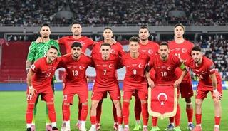 Nefesler tutuldu! T&uuml;rkiye, D&uuml;nya Kupası yolunda sahaya &ccedil;ıkıyor