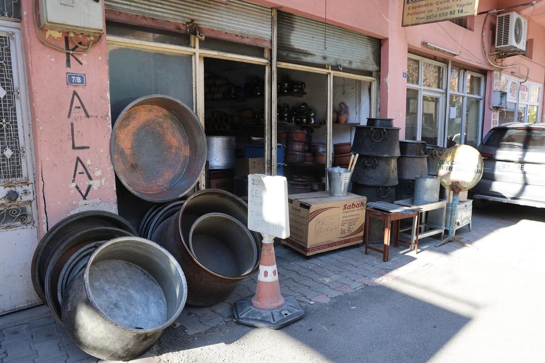  Meslekte tek kaldım  Fiyatı y&uuml;kselince talebin d&uuml;şt&uuml;ğ&uuml;n&uuml; anlattı 8