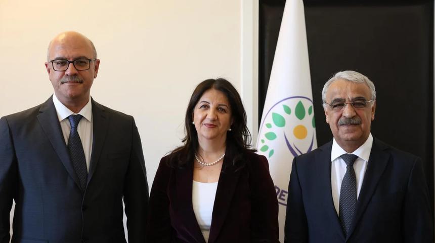 DEM Parti İmralı heyeti &Ouml;calan ile g&ouml;r&uuml;şecek