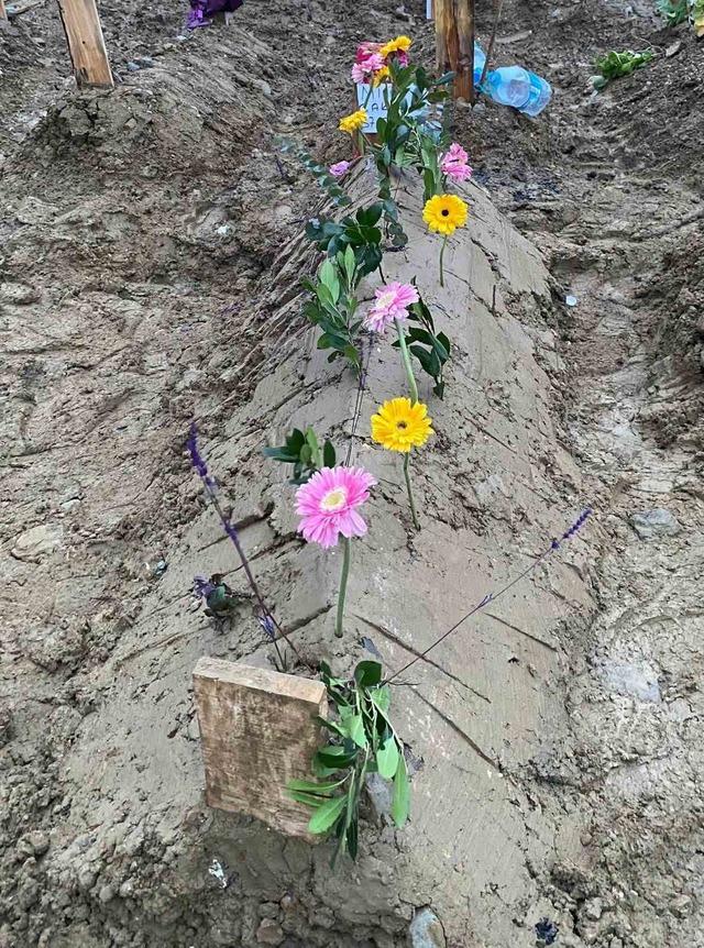 Motosiklet kazasında ağır yaralanan gen&ccedil; kız hayatını kaybetti 7