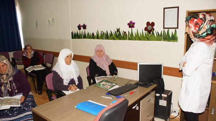 Dolmuş şoförüne gücendi, 75 yaşında okur yazar oldu G3