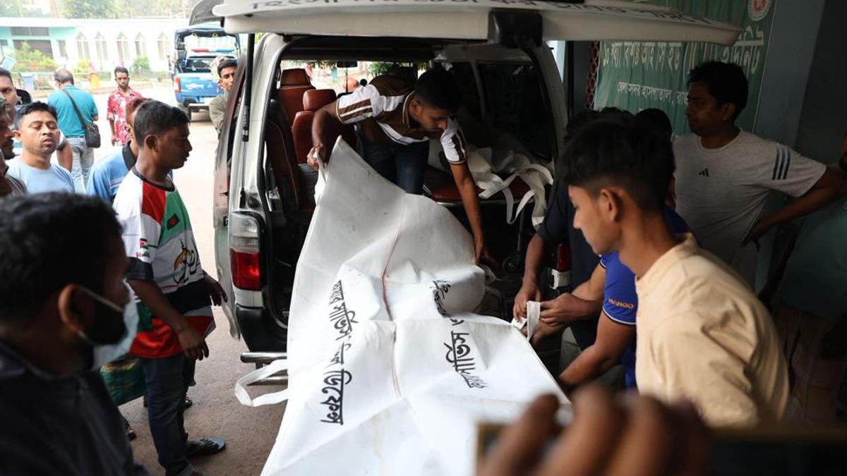 Bangladeş'te korkunç kaza! Otobüs nehre düştü, 24 kişi öldü - Dünya Haberleri