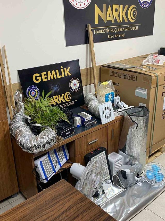 Gemlik’te uyuşturucu tacirlerine operasyon 2