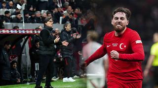 Milliler Romanya'yı geçti! Maç sırasında o isme tepki dinmedi