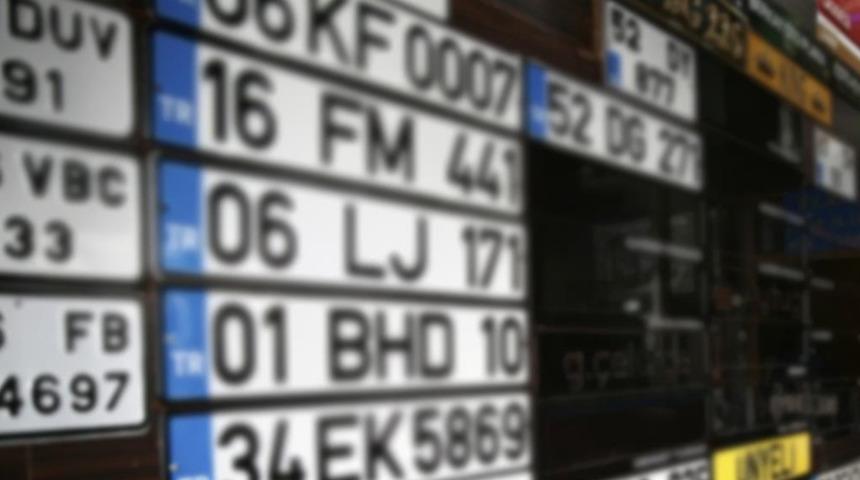 APP plaka cezasına yeni d&uuml;zenleme! Erdoğan 'talimat verdim' demişti... Tepkiler sonrası hepsi iptal