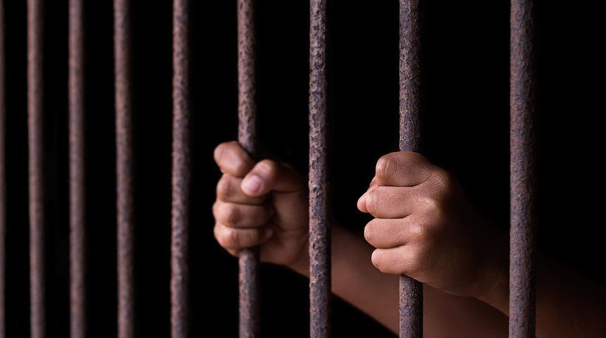 &Ccedil;ocuğu su&ccedil; işleyene ceza: Ailelere ağır yaptırım geliyor!