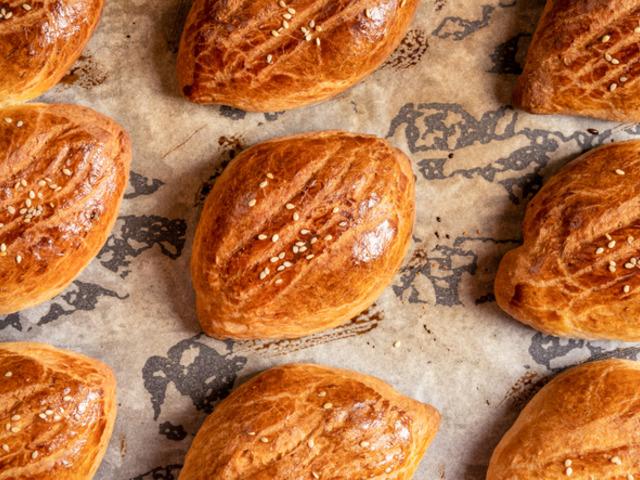 Pastane poğa&ccedil;asının sırrı ortaya &ccedil;ıktı! Evde yapan aynı sonucu alıyor