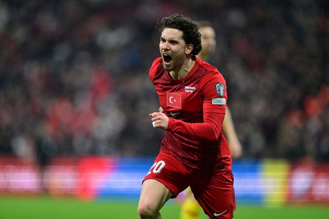 SON DAKİKA SPOR HABERİ: T&uuml;mer Metin den T&uuml;rkiye-Romanya ma&ccedil;ı biter bitmez millilere kritik uyarı! "Mide bulandırıcı" diyerek anlattı 1