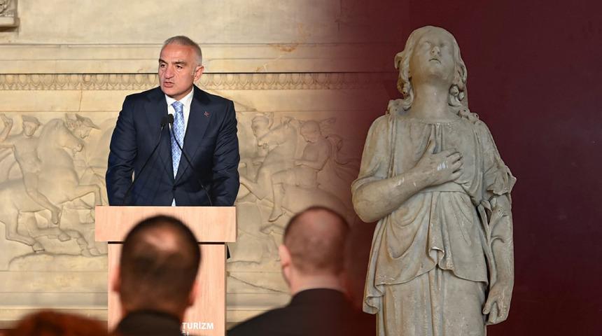 Bakan Ersoy duyurdu: 13 bin 451 eserin yeniden T&uuml;rkiye&rsquo;ye kazandırıldı! Kazı ve &ouml;ren yerlerine 60 milyar TL&rsquo;yi aşan yatırım