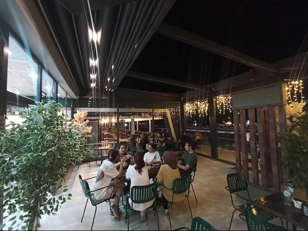 Elazığ’da geleneksel lezzetin yükselen yıldızı: Helvacı Ali, şehrin tatlı ihtiyacını yeniden tanımlıyor 2