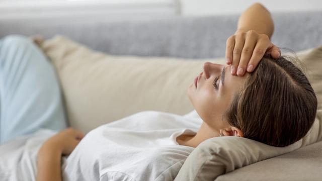 İki haftadan uzun süren halsizliğiniz mi var? Nedeni sandığınızdan ciddi olabilir