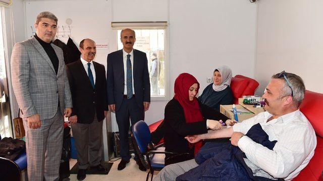 Başkan Okay: Lösemi hastalarına umut olalım