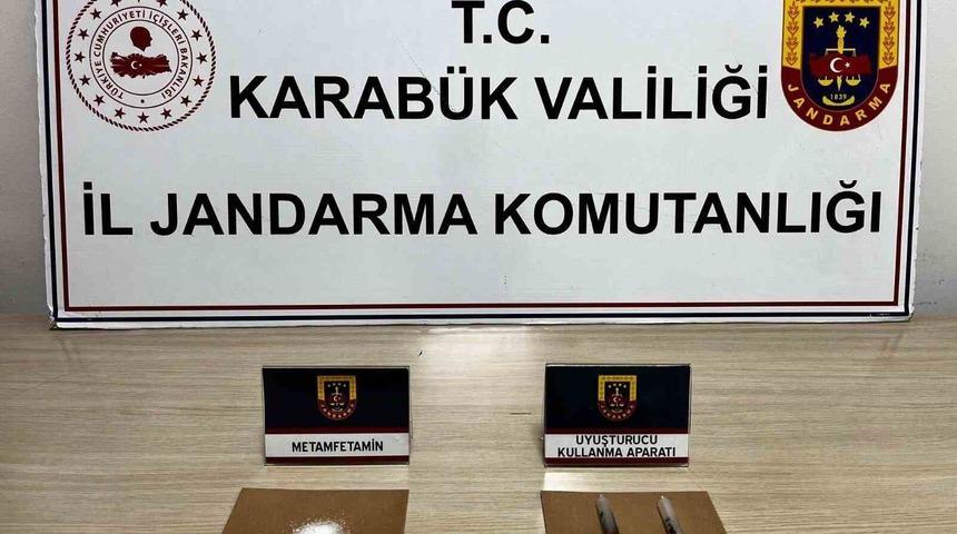Karab&uuml;k&rsquo;te uyuşturucu operasyonu: 7 ş&uuml;pheli g&ouml;zaltında