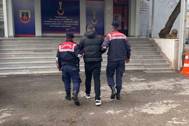 Kırıkkale&rsquo;de aranan 9 h&uuml;k&uuml;ml&uuml; yakalandı 2