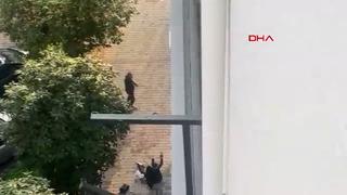 Eski eş dehşeti! Çocuklarının yanında bacaklarından vuruldu: Kanını içsem doymam